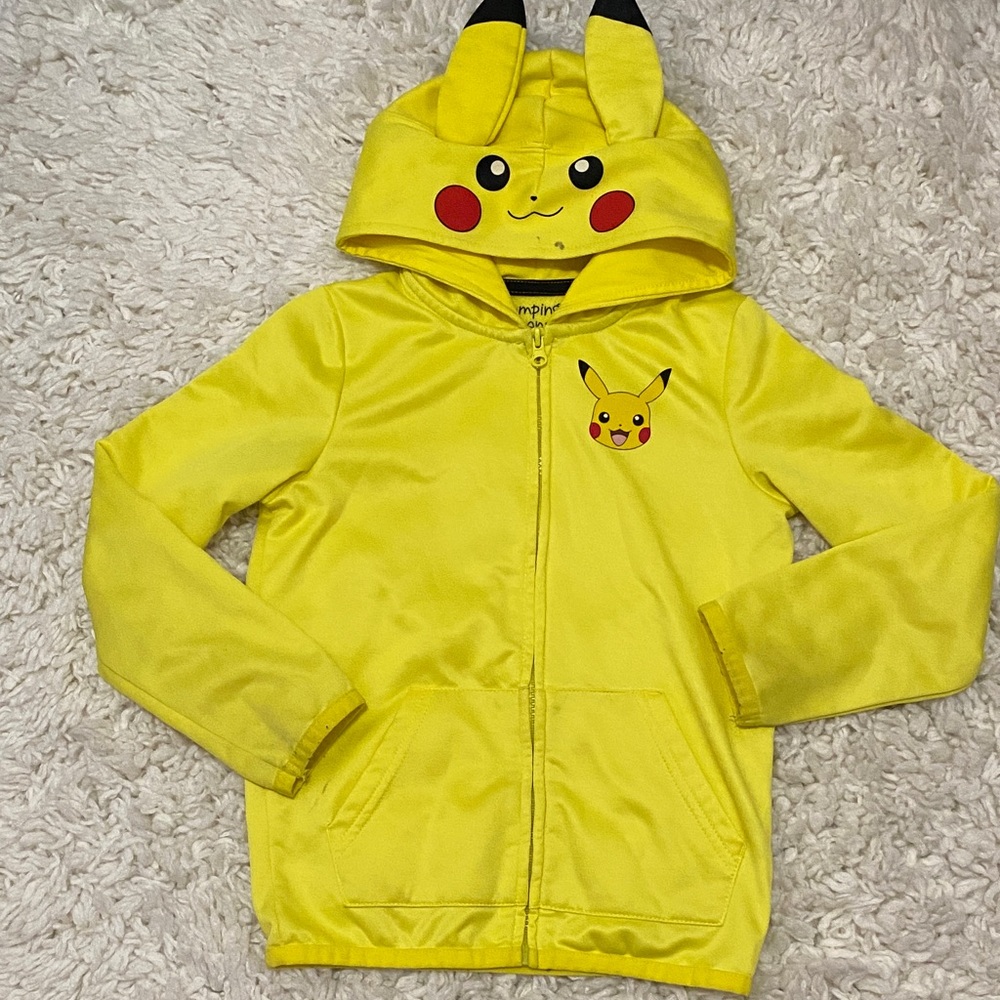 Pokémon pikachu , Jumping beans boys or girls size 7 jacket with face hood ¥